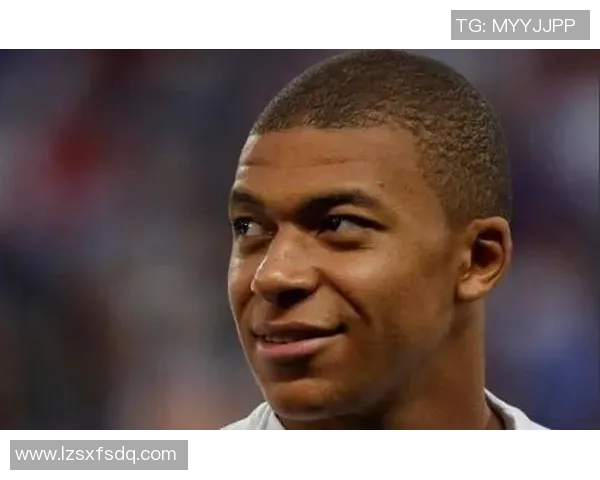 足球明星身份曝光背后的秘密与争议引发全球热议